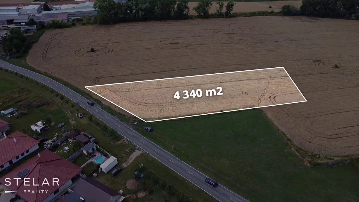 Prodej komerčního pozemku 4340 m²
